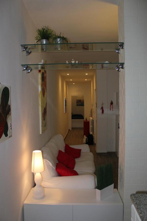 A Casa E Pepe Lovely Flat In The Heart Of Naples. Appartement *